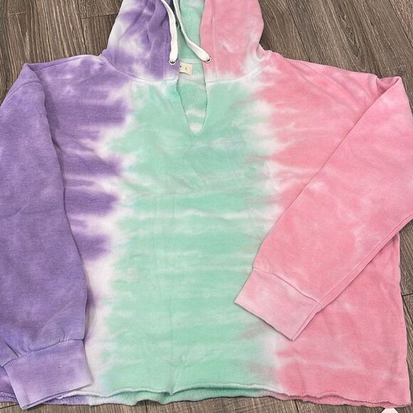 OCEAN DRIVE Tye dye set- Shorts & Hooded Sweatshirt - Picture 3 of 7